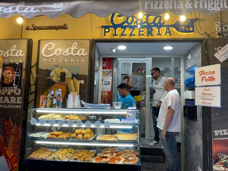 Pizzeria Costa a Spaccanapoli