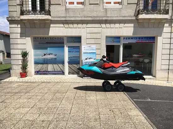 Jet Boat School