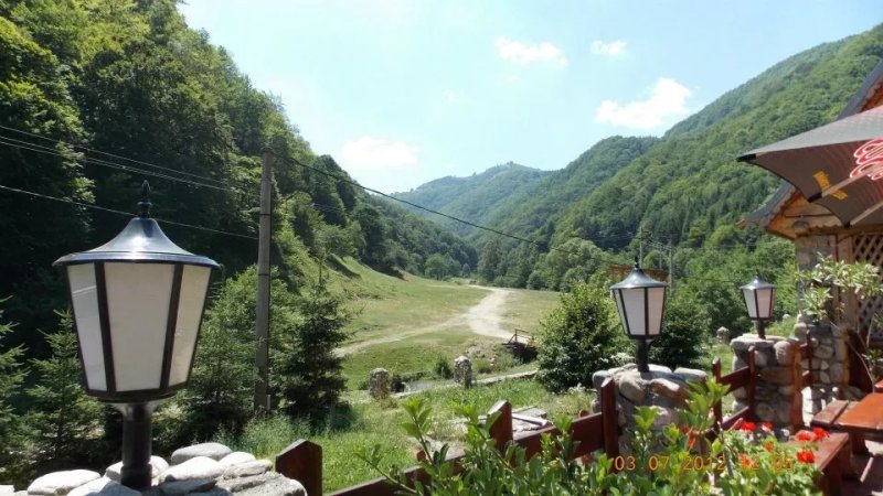 Prezentare Restaurant - Curmatura Stezii