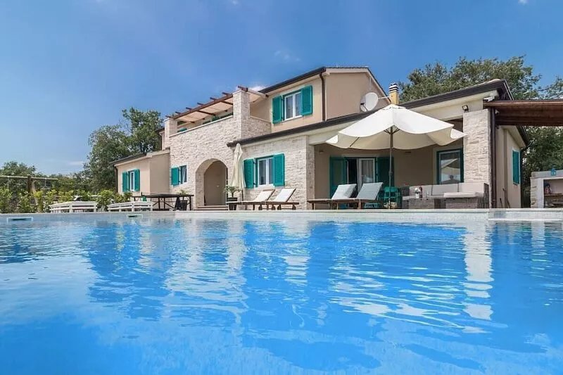 Villa Martha in Central Istria with private pool - wellness / table tennis for