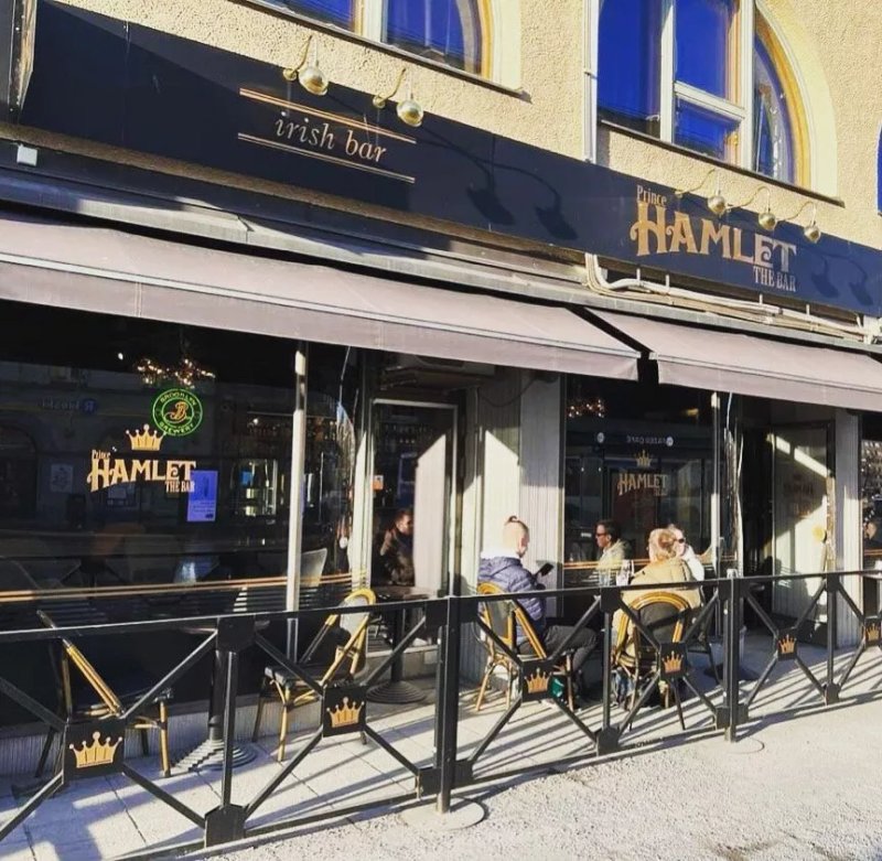 Bar Prince Hamlet