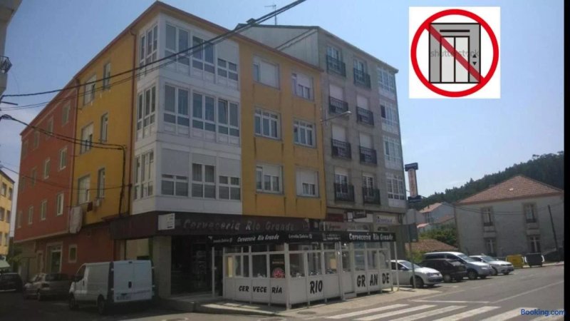Guest house Pension Residencia Minones