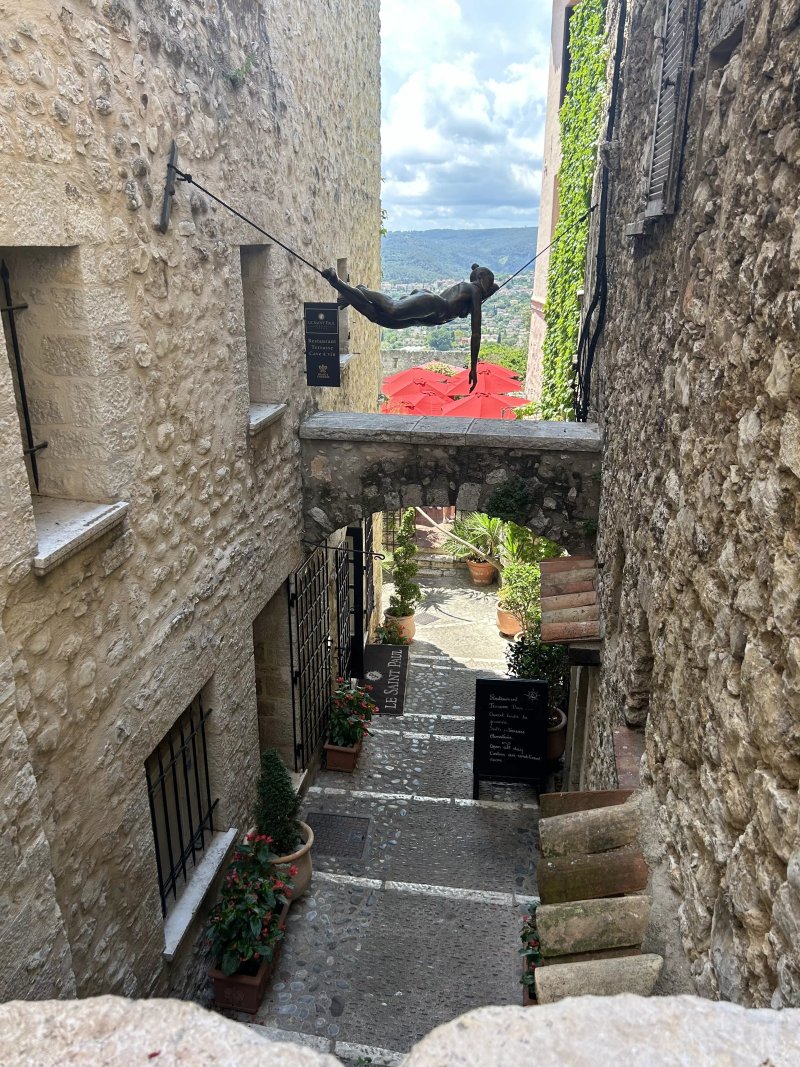 La Petite Cave de Saint Paul