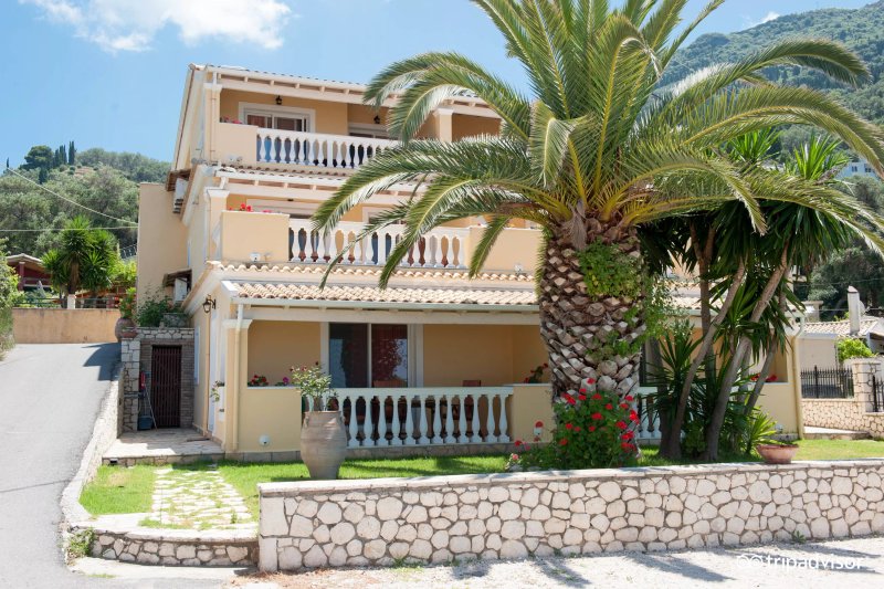Sea Breeze Family Beach Hotel
