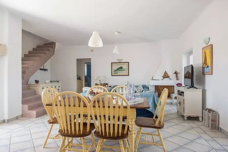Villa Paros - Archipelagos Villas with Pool close to the sea