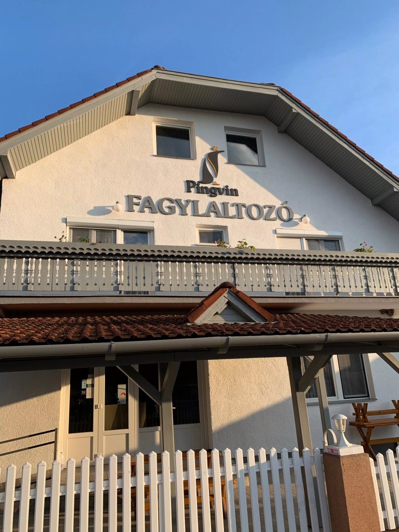 Pingvin Cukraszda Apartman felso szint