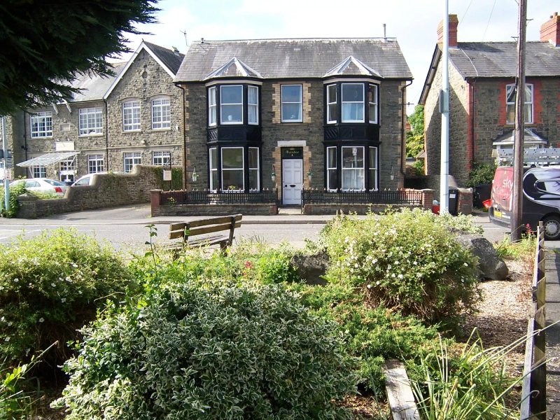Maindee Holiday Cottage