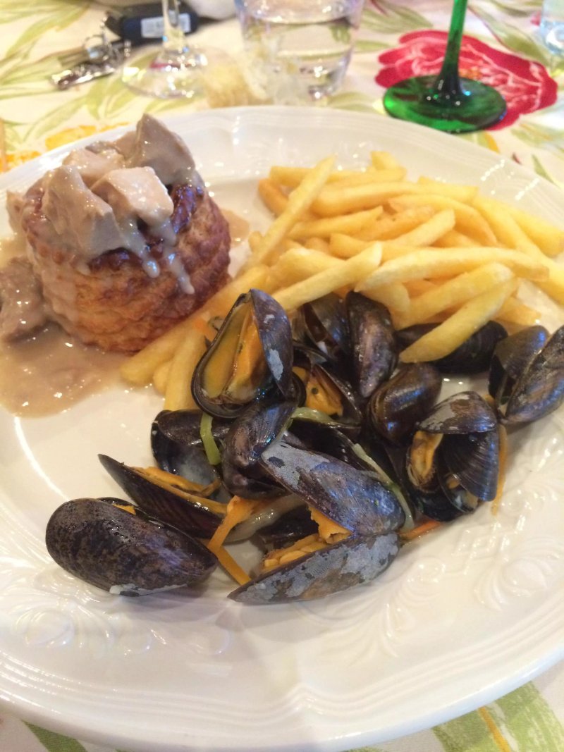 Les Bagenelles Hotel - Restaurant