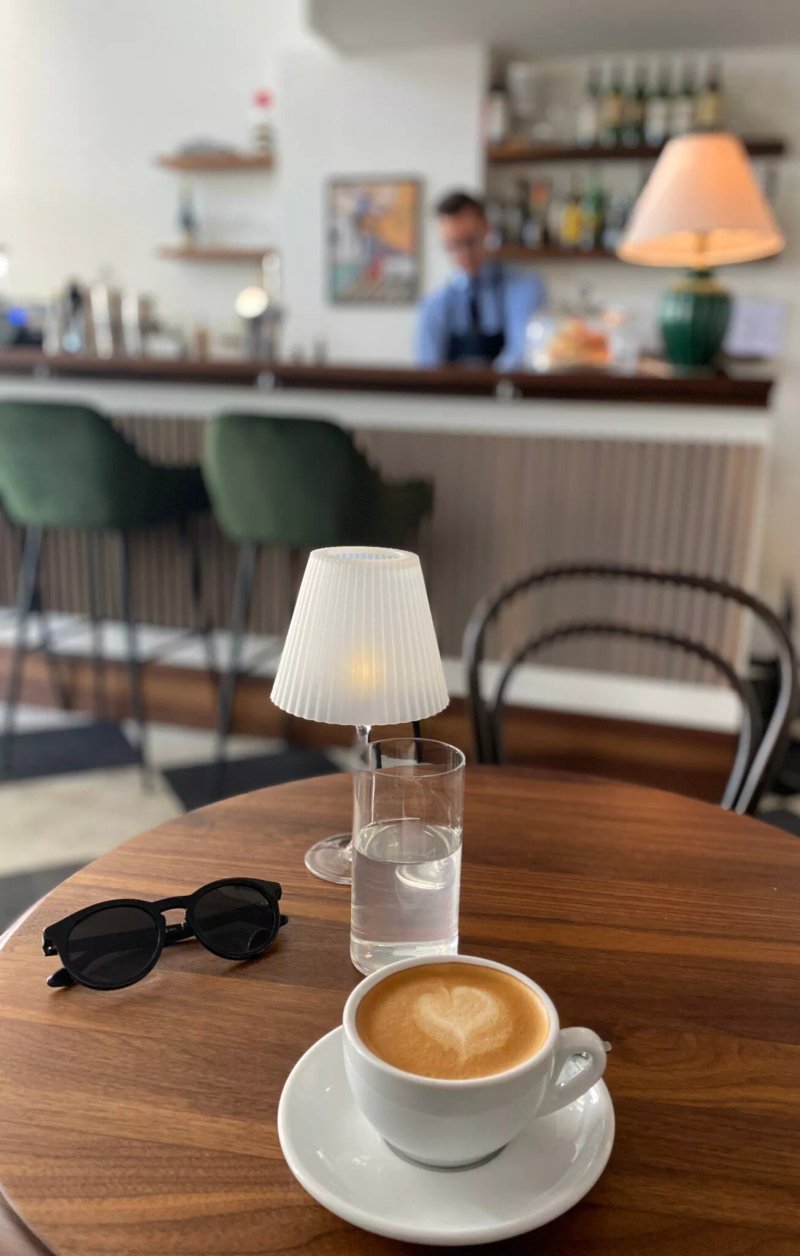 Cafe Belmont