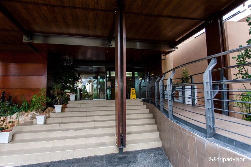AzuLine Hotel Bergantin