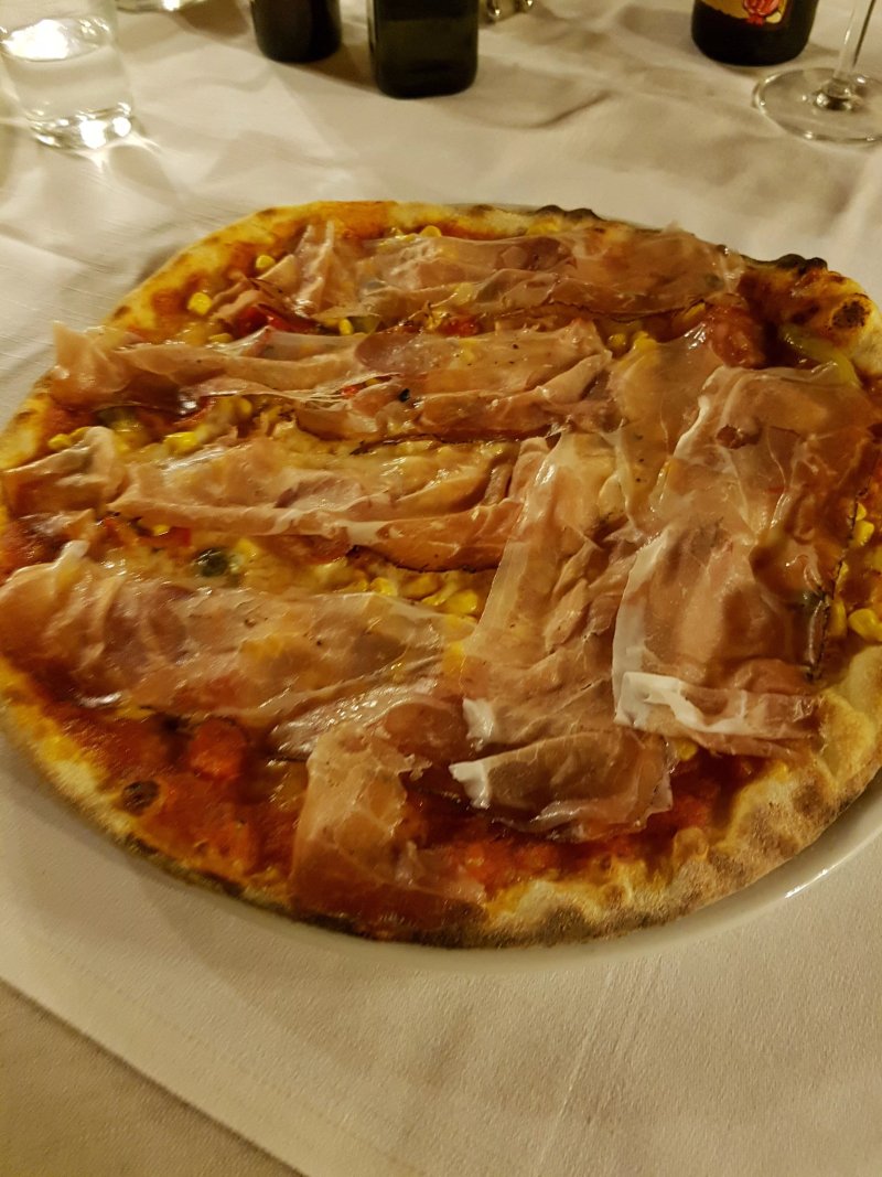 pizzeria la piazzetta