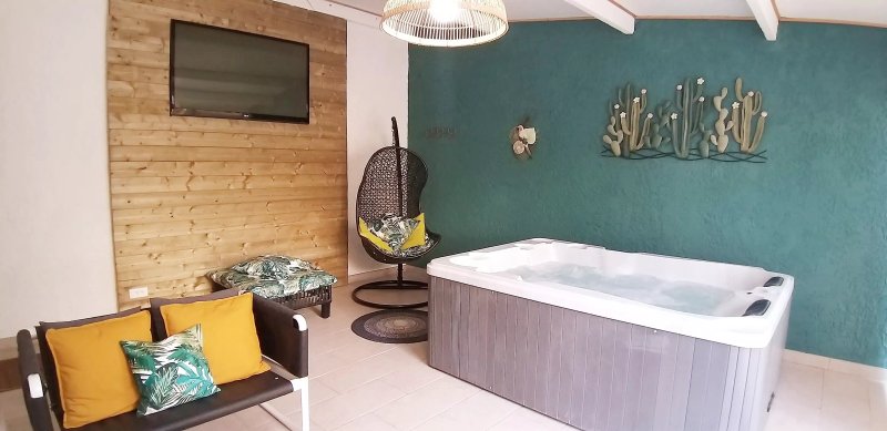 Dreamhouse & Spa