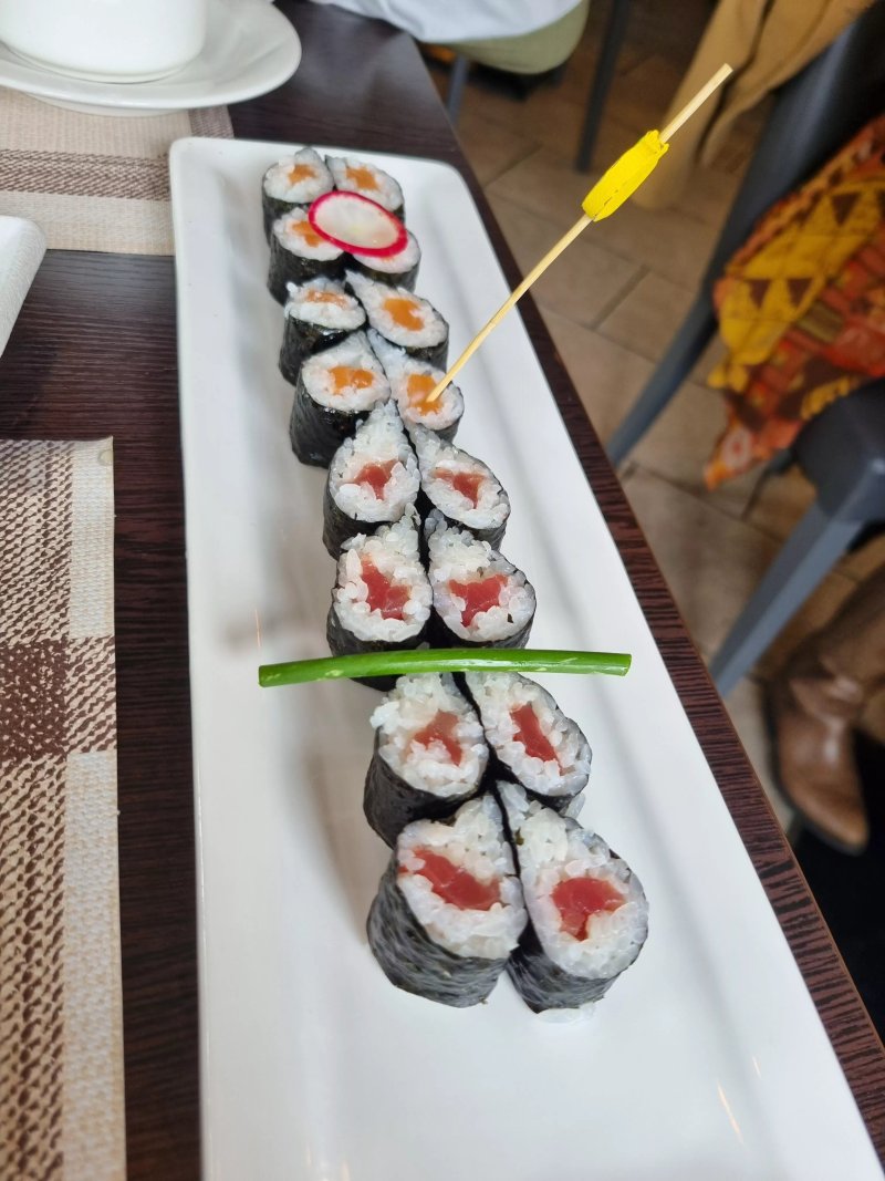 Imo Sushi Bar