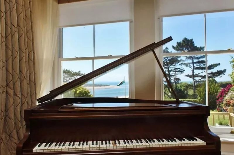Beautiful, well appointed Victorian house with breathtaking Dyfi estuary views