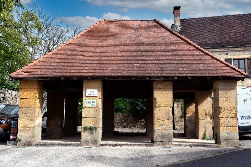 La Halle de Carlux