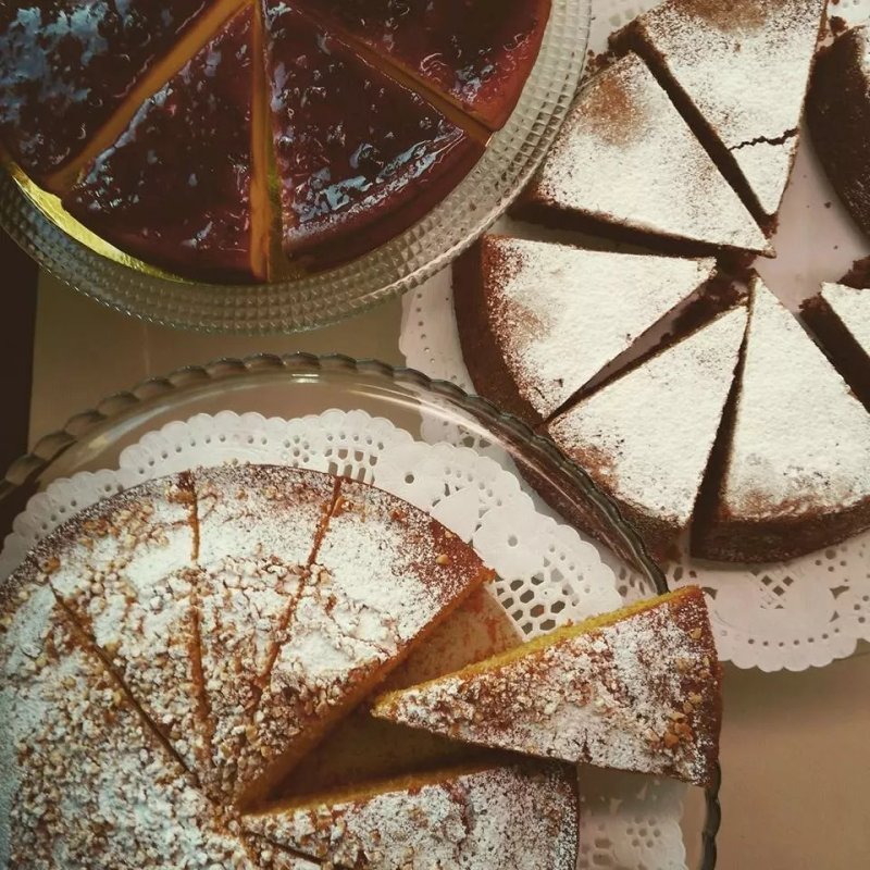 Maddie: Cafe i Dolcos