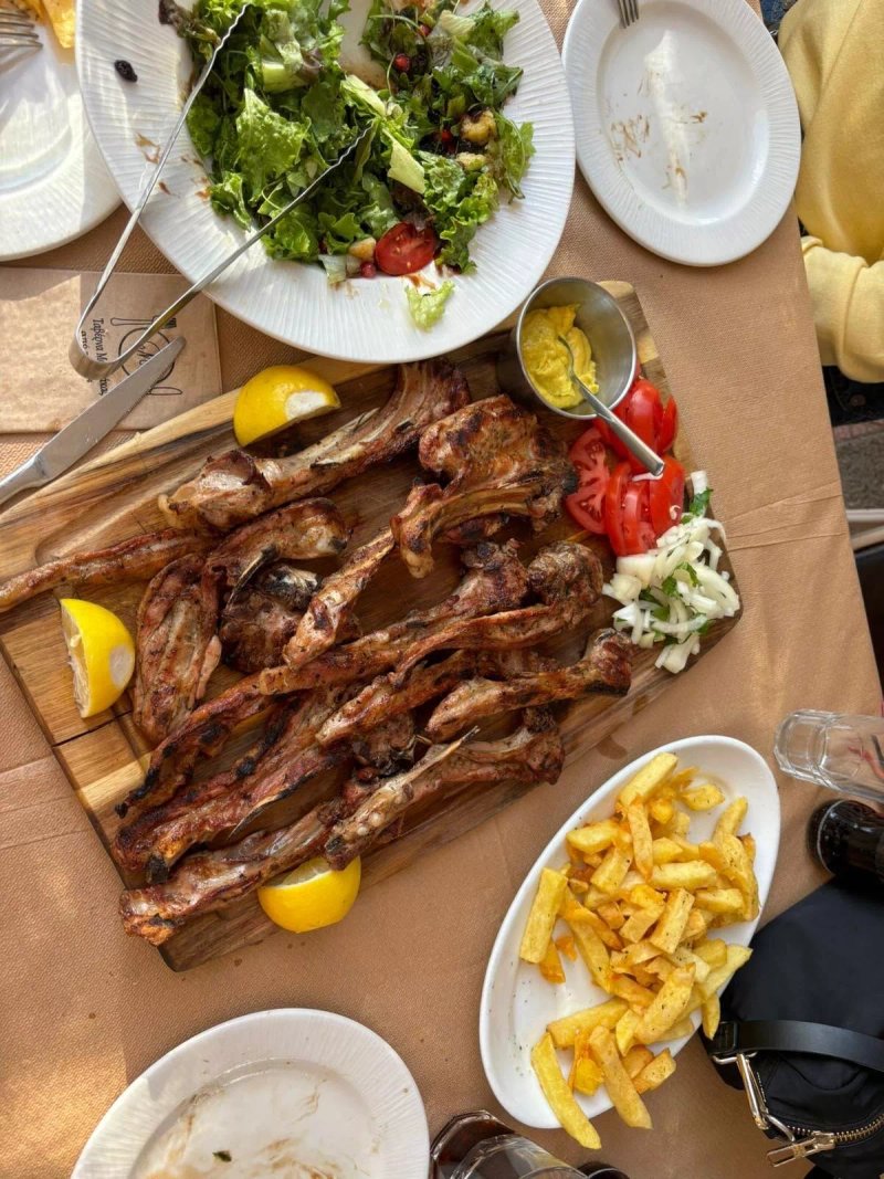 Taverna Moustakas