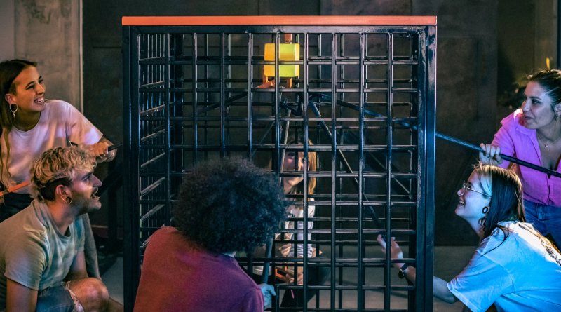 Action Gates Por Claustrophobia