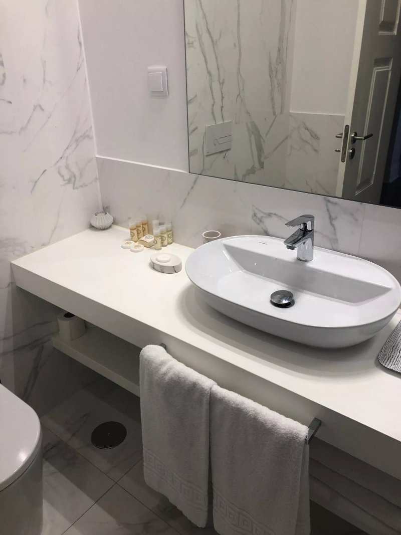 AQ 188 Guest House