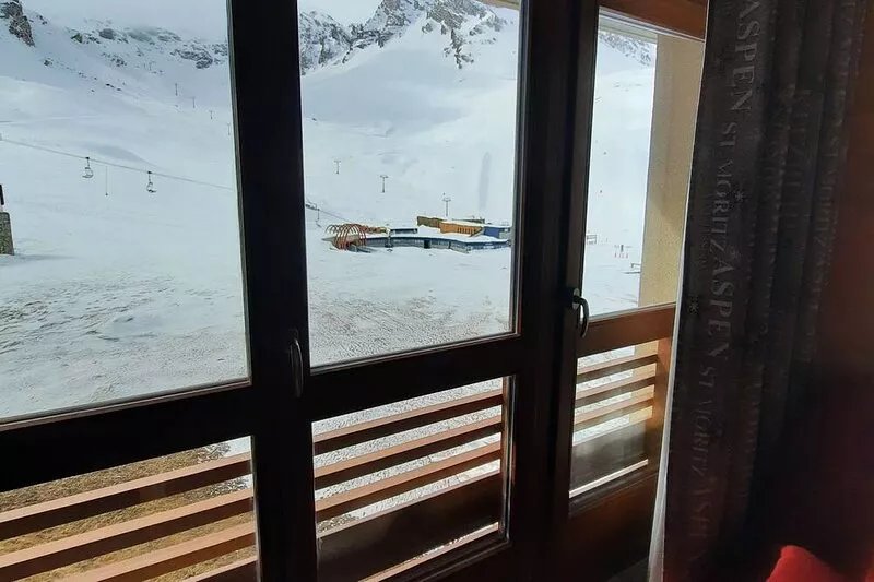 TIGNES Val Claret- Quiet small building- From SUNDAY to SUNDAY