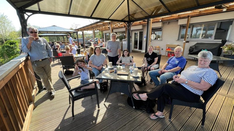 Lake House Cafe