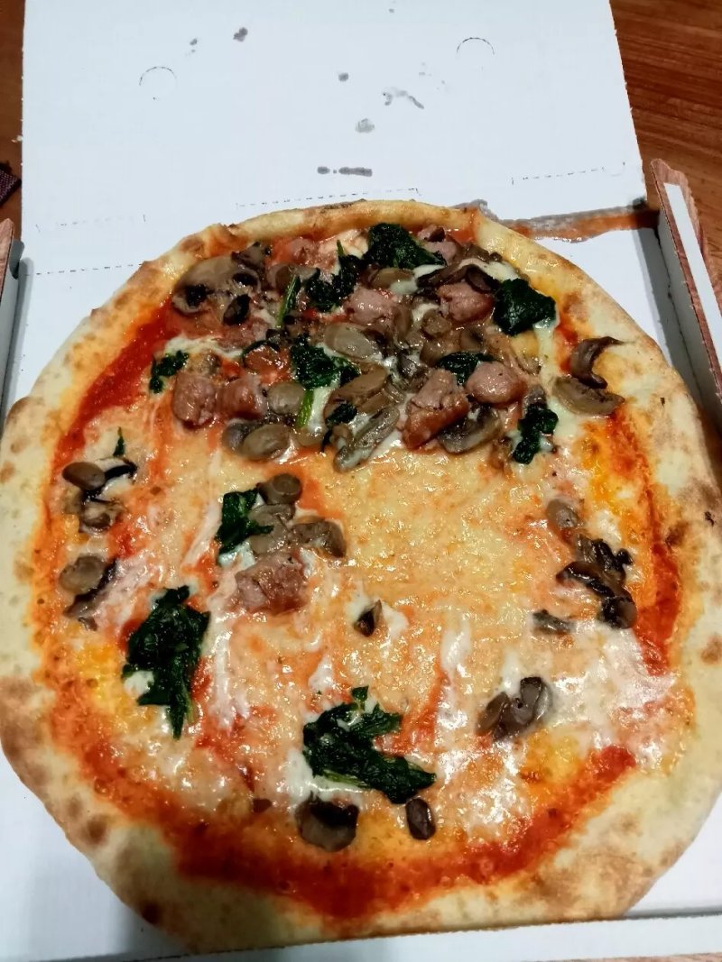 Luna Rossa