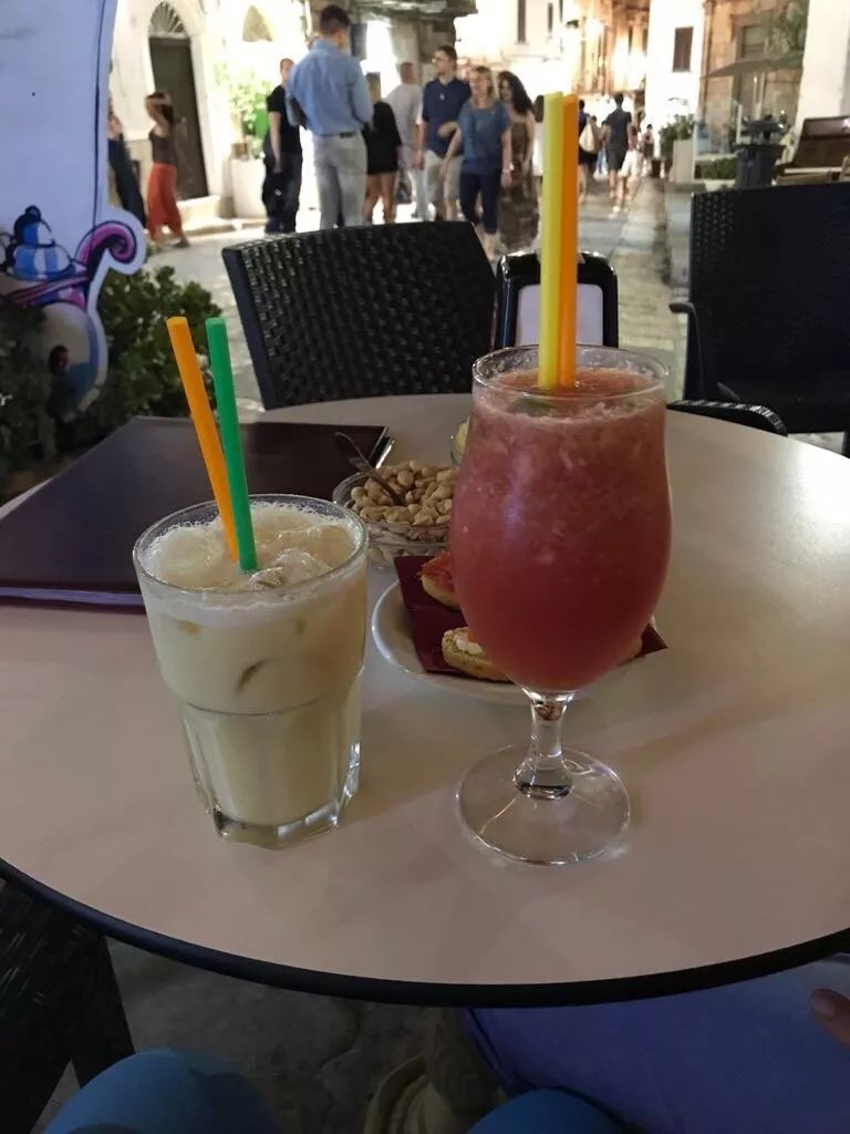parisi cafe