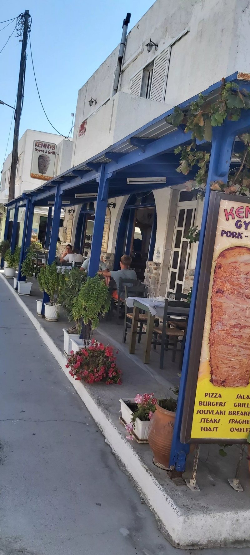 Kenny's Gyros & Grill Restaurant
