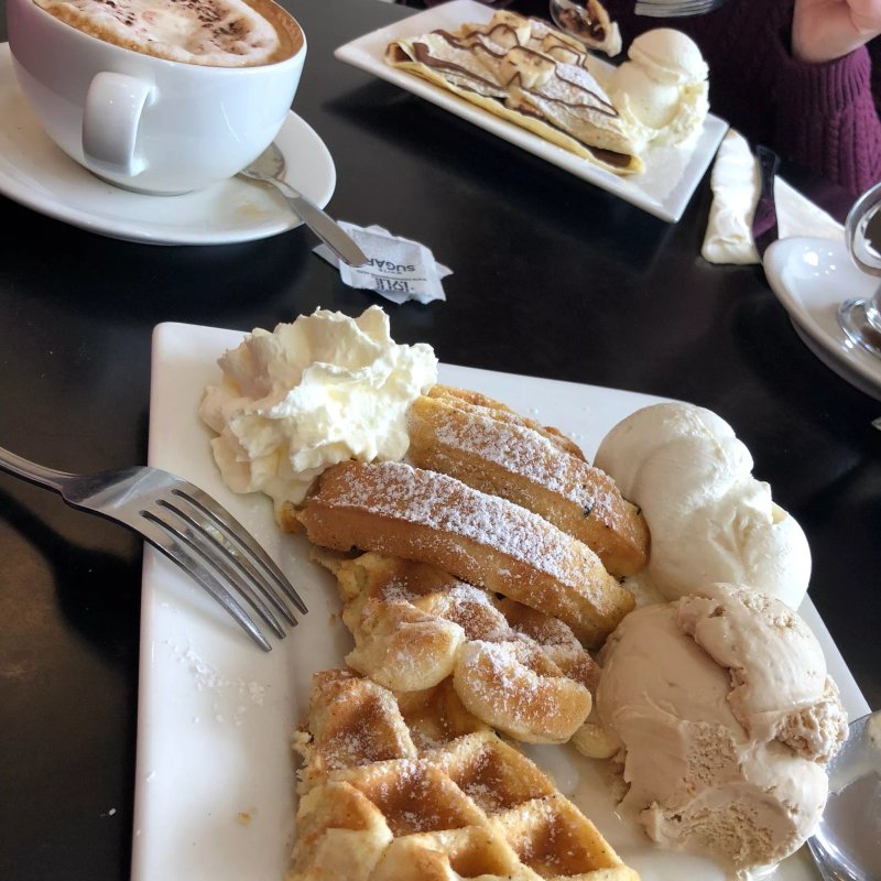 Parisella's Ice Cream Parlour