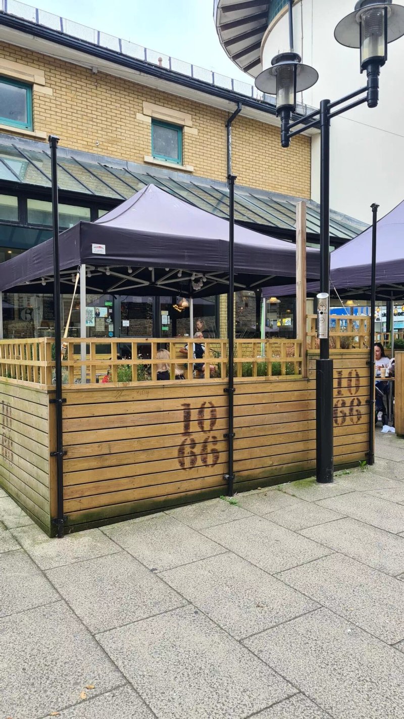 1066 Cafe, Priory Meadow