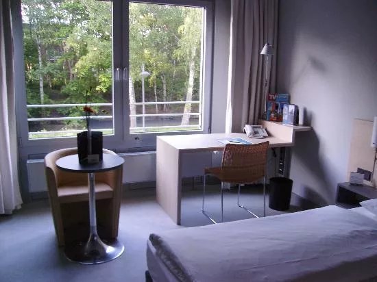 ATLANTIC Hotel Universum