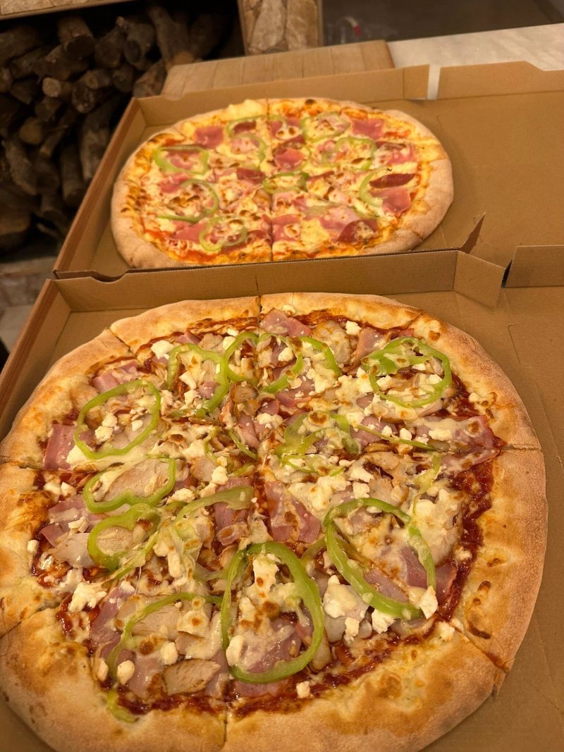 PIZZA NEFELI