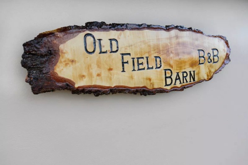 Old Field Barn Bed & Breakfast