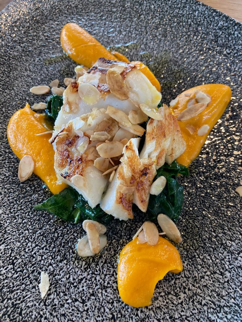 La Bottega Oaks Deli Bistro