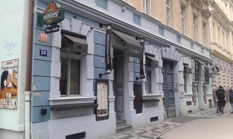 Radegastovna Peron