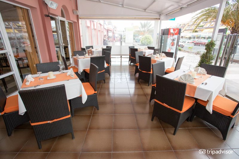 Apartamentos Marola Park