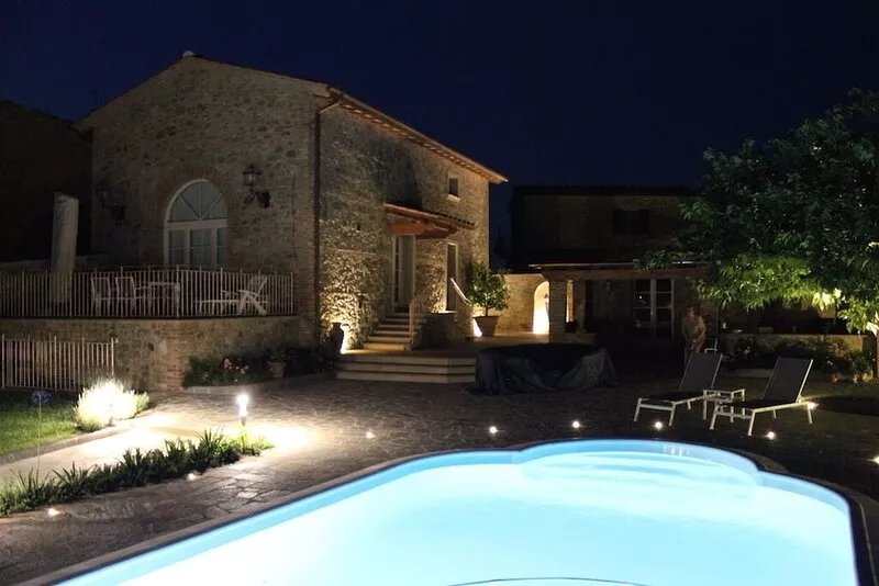 Sensationall tuscan property with uptown furnishing