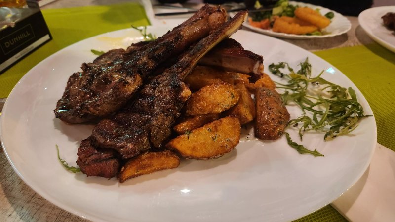 Steak House no.16