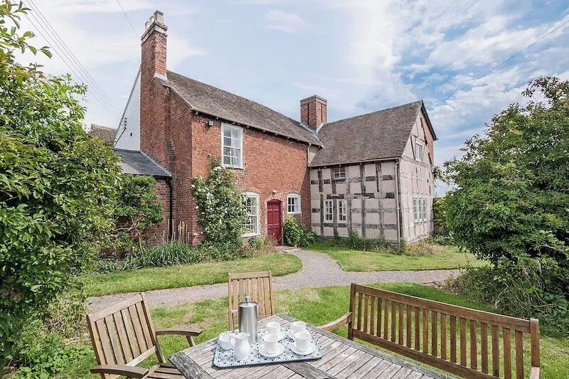 6 bedroom accommodation in Attingham Park, near Shrewsbury