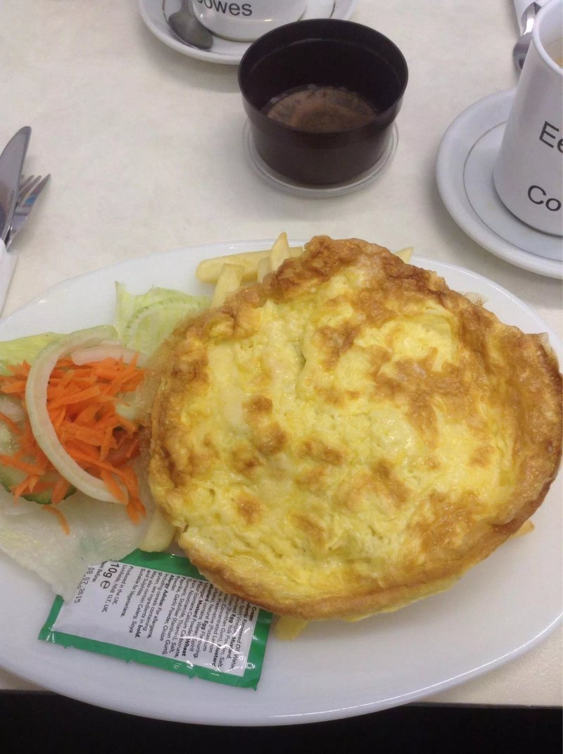 Eegon's of Cowes