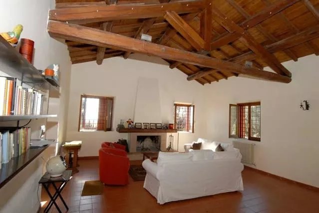 Casale Oliveto dei Monti