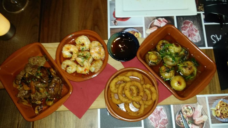 Chez Nous Lunch & Diner