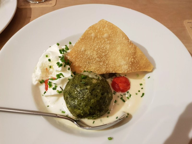 Gleis 1 Amorbach – Erlebnisbahnhof Hotel