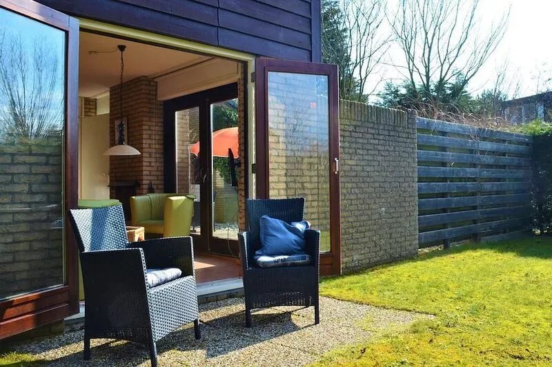 Detached house of 95m2, exclusive on the edge of the park, garden 700m2.