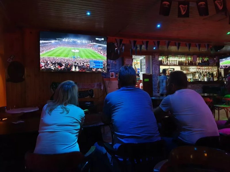 The Harp Bar