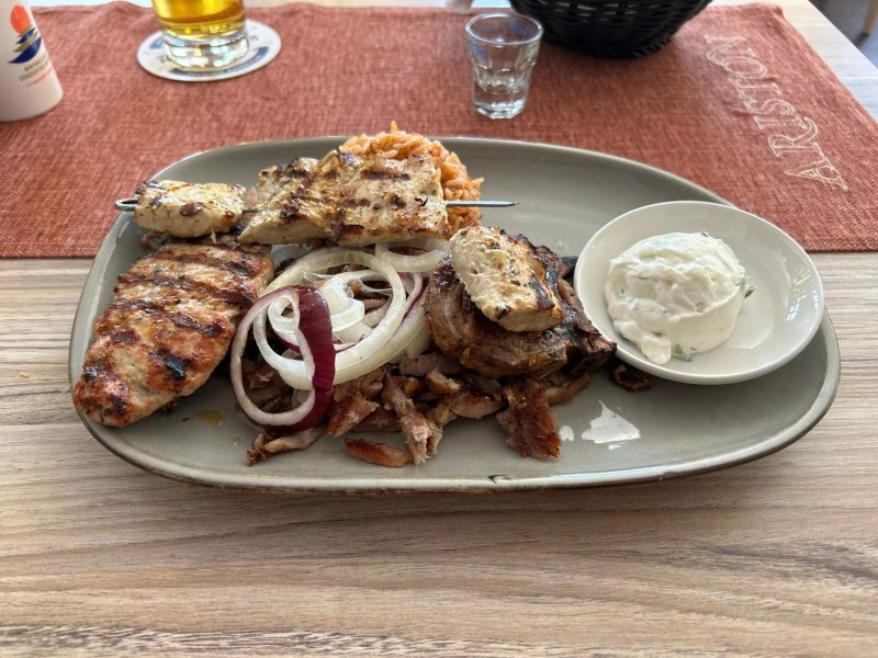 Ariston Restaurant