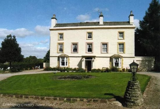 Lambsquay House Apartments