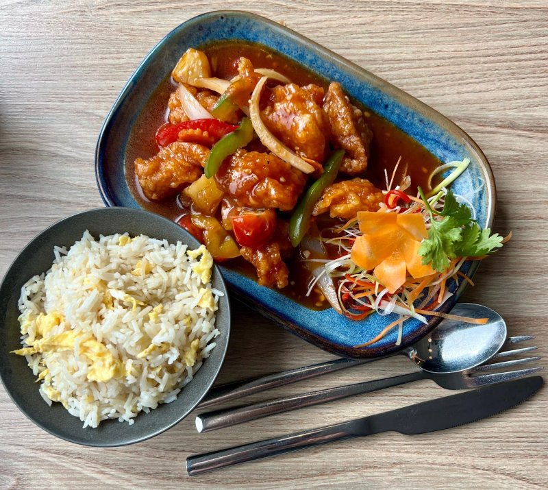 Chanapa Thai Restaurant And Takeaway