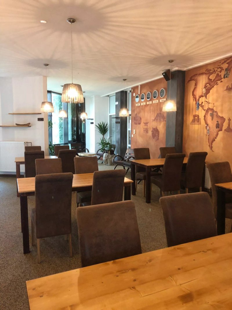 Oriental Lounge