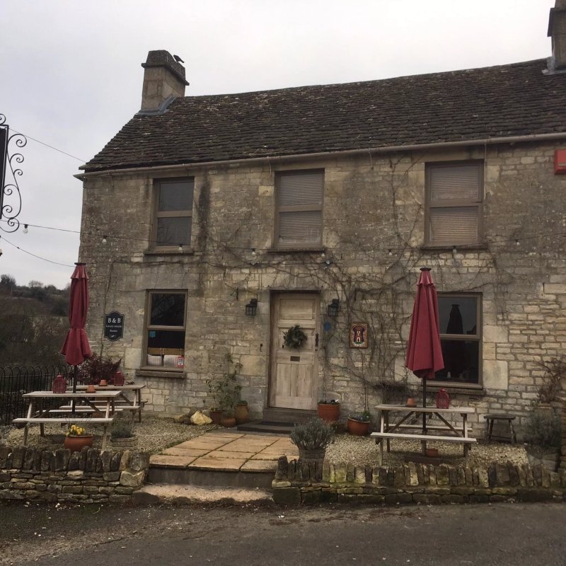 Queen Matilda Country Inn